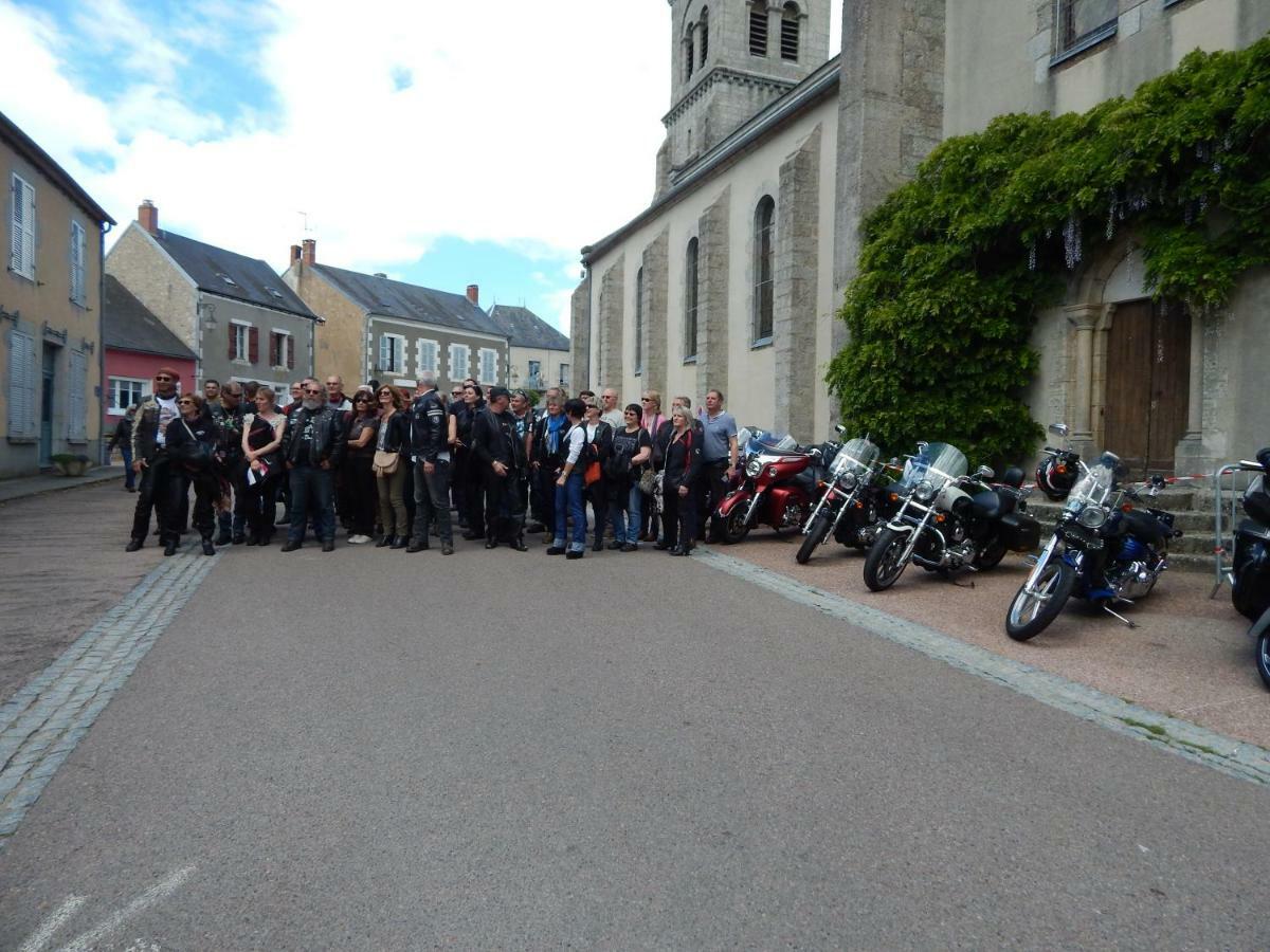Le Lion D'Or Hotel Ouroux-en-Morvan Buitenkant foto